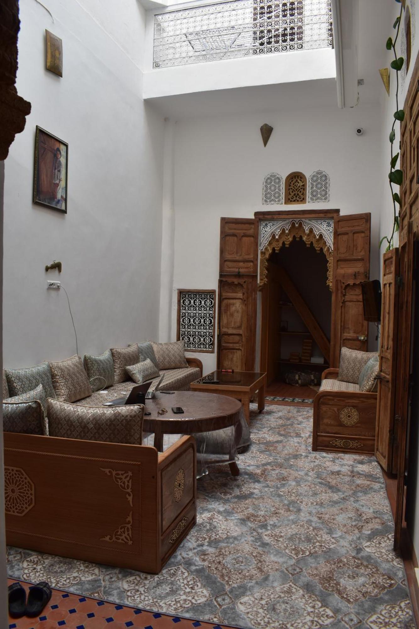 Hostel Capital Rabat Buitenkant foto